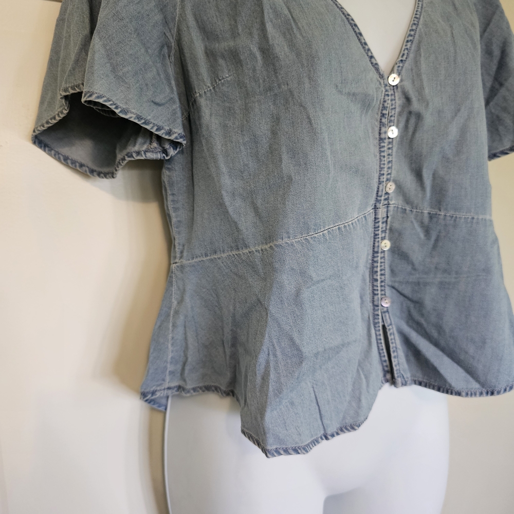Express Blue Denim Button-Down Women's Shirt - Picture 2 of 5